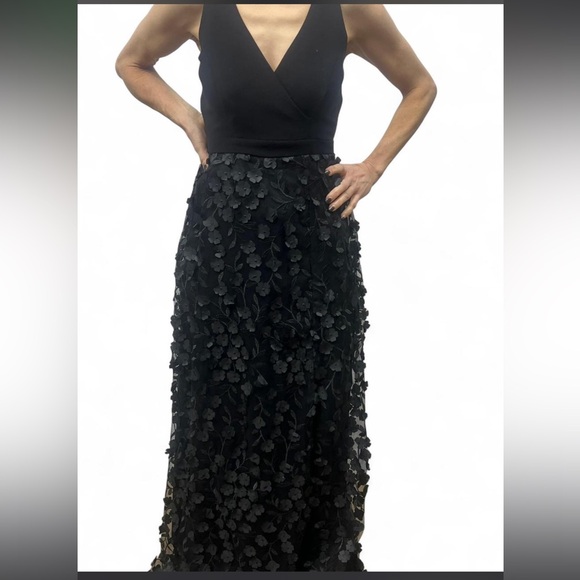 Xscape Dresses & Skirts - Xscape Black Floral Appliqué Maxi Skirt